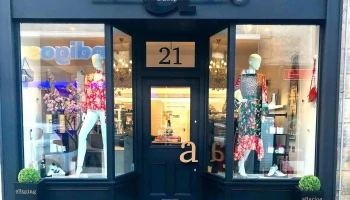 Alluring Boutique - Elgin Iv30 1Bh