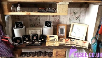 Amevie Designs - Inverness