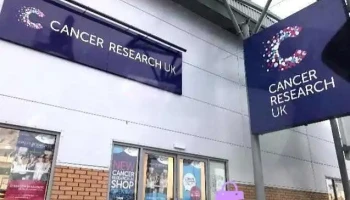 Cancer Research Uk - Retail Park Riverway
