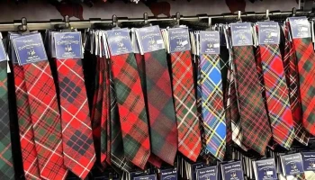 Edinburgh Woollen Mill - Inverness Iv1 1Hg