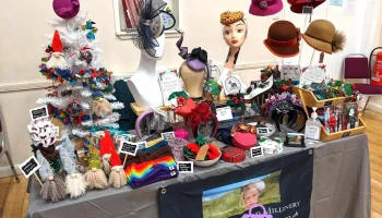 Off With Her Head Millinery - Glenrothes Ky6 3Pp