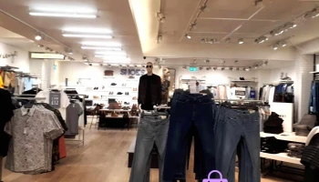 River Island - Braehead