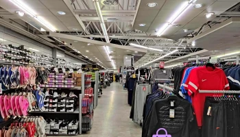Sports Direct - Kirkcaldy Ky1 1Lu