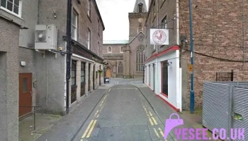 The Edinburgh Woollen Mill - 17-19 St John St