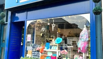Treasured - Gourock Pa19 1Un