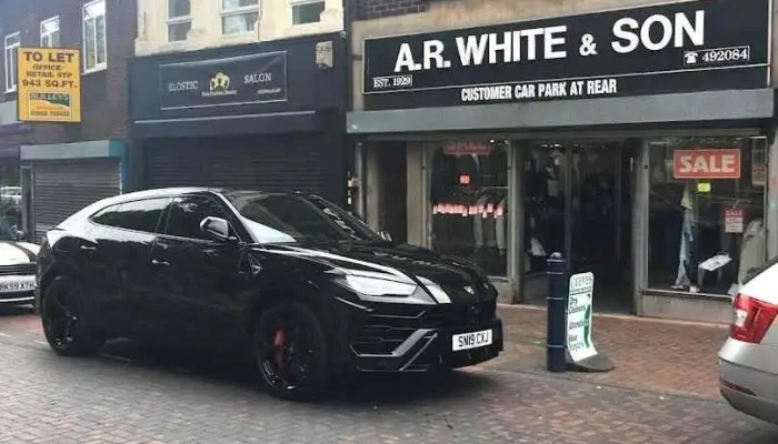 A R White & Son - Bilston