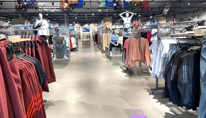 adidas Outlet Store East Kilbride - Glasgow Rd