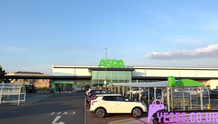 Asda Ardrossan Supermarket -  Parking - Ardrossan
