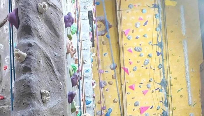 Avertical World Climbing Bouldering Centre Prices - Dundee