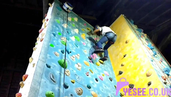 Avertical World Climbing Bouldering Centre Videos - Dundee