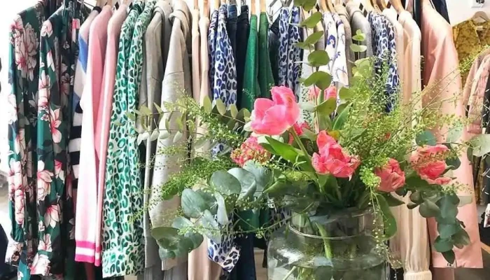Biscuit Clothing Hyndland Road -  Inside - Glasgow