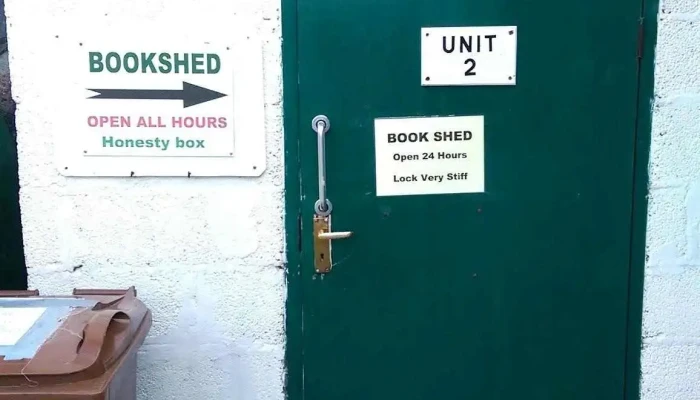 Bookshed - Isle Of Mull Pa67 6Dg