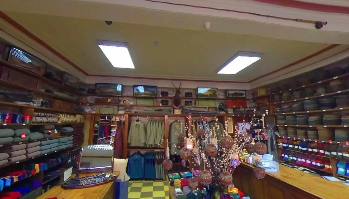 Campbells Of Beauly Street View 360deg - Beauly