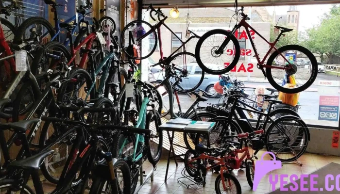 Carrick Cycles -  Inside - Ayr