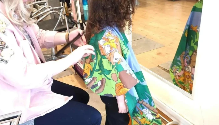 Chic Boutique -  Hairstyle - Glasgow