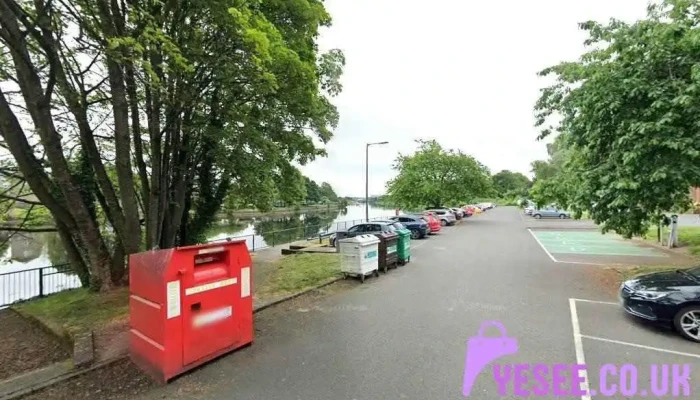 Clothing recycling point. - Dumbarton G82 4Da