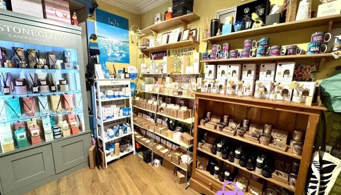 Cloud Nine -  Inside - Biggar