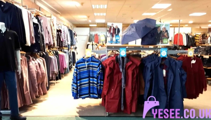 Cotton Traders -  Inside - Ayr