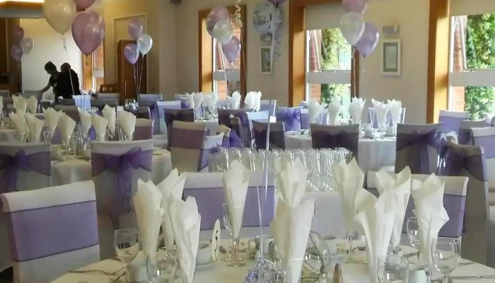 Creations -  Inside - Bilston