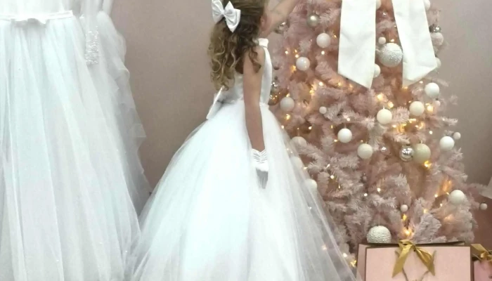 Crystal Pearl Boutique Reviews - Hamilton