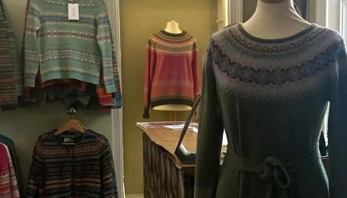 Eribé Knitwear • Scotland - Dingleton Rd