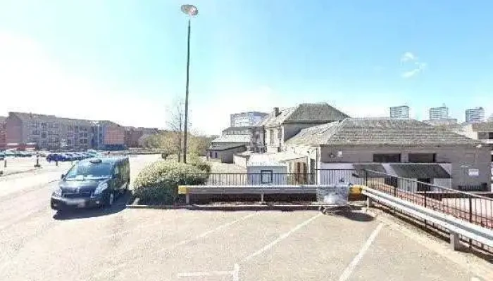 Ff Clothing Street View 360deg - Central