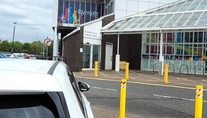 George at Asda - Irvine Ka12 8Eh