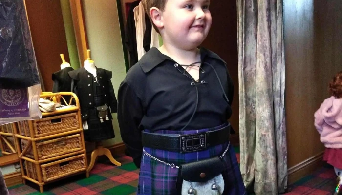 Highlander Tartan Wear -  Promotion - Ayr