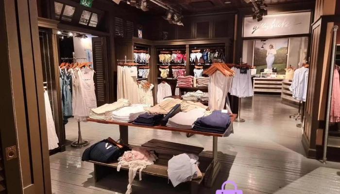 Hollister Co Inside - Glasgow