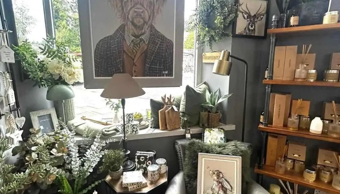 Hush Living -  By Owner - Banchory