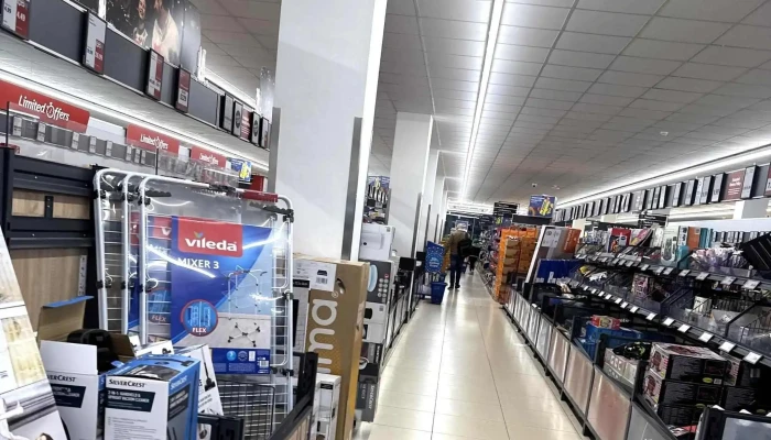 Lidl -  Address - Glasgow