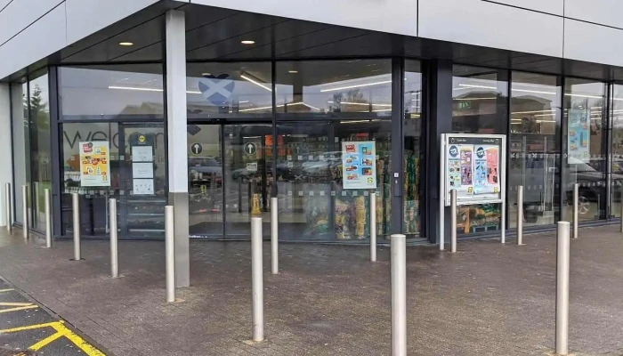 Lidl -  Parking - Bathgate