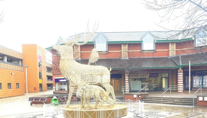 Livingston Designer Outlet -  Number - Livingston