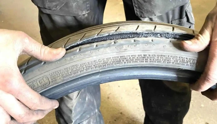 Lochty Tyres Perth -  Inside - Perth
