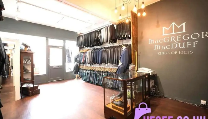 Macgregor And Macduff Inside - Prestwick