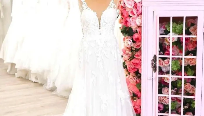 Madison Rose Bridal - Kirkcaldy Ky1 2Dy