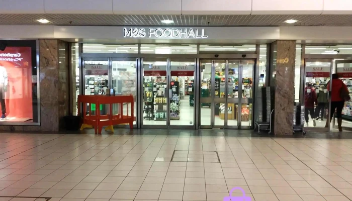 Marks and Spencer - Dunfermline Ky12 7Dp