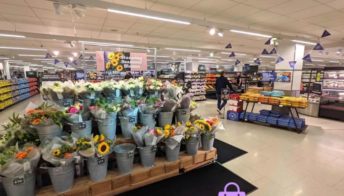 Marks And Spencer -  Inside - Glasgow