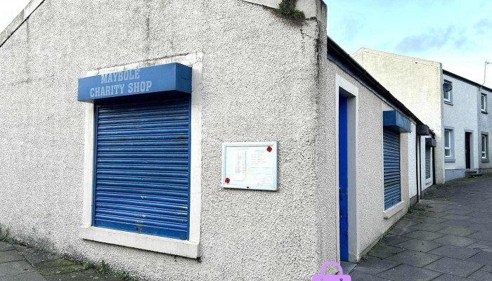 Maybole Charity Shop - Maybole Ka19 7Dq