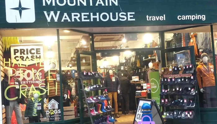 Mountain Warehouse Dunfermline - Dunfermline Ky12 7Dp