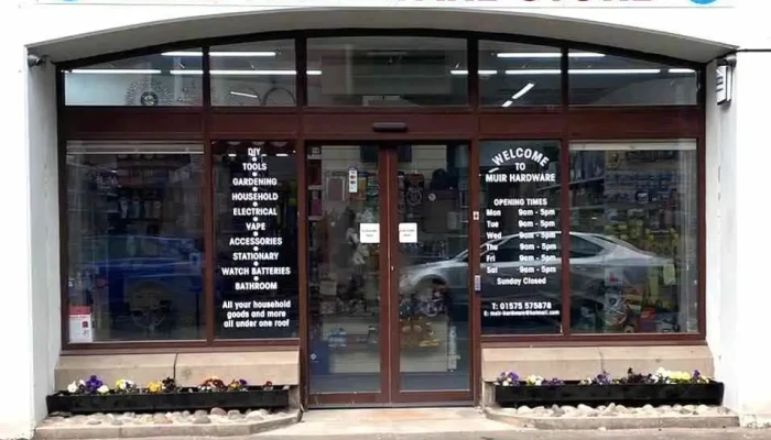 Muir Hardware Store - Kirriemuir Dd8 4Be