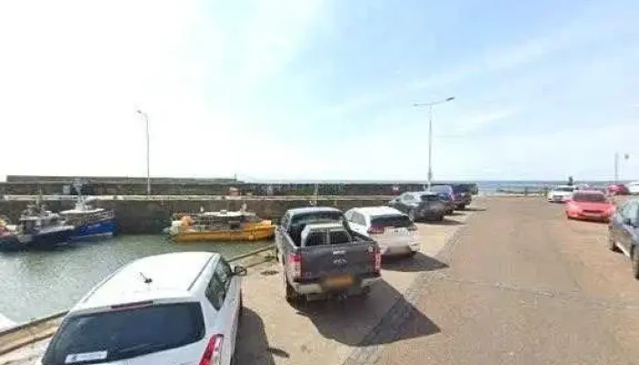 Nicholson Sweets Ice Cream Shop Street View 360deg - Anstruther
