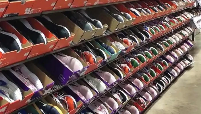 Nike Factory Store Tillicoultry -  Inside - Tillicoultry