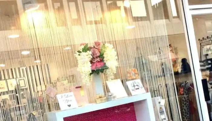 No 18 Gifts & Cards - Aberdeen