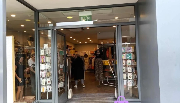 Oliver Bonas -  Inside - Glasgow