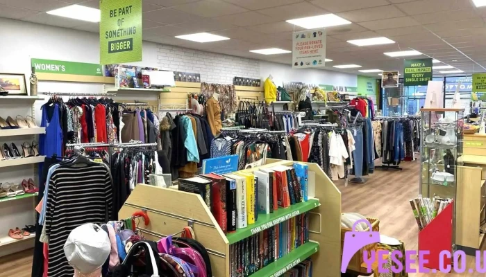 Oxfam -  Inside - Glasgow