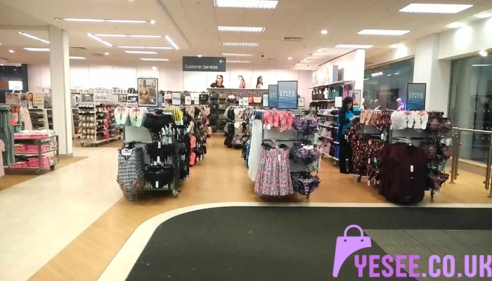 Primark -  Inside - Clydebank