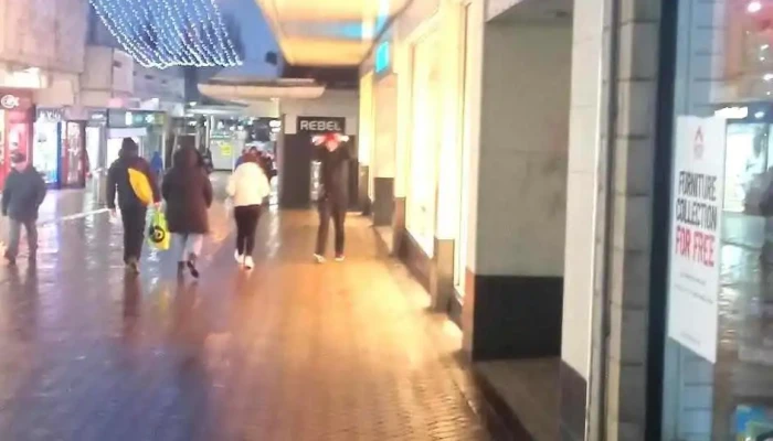 Primark -  Inside - Motherwell