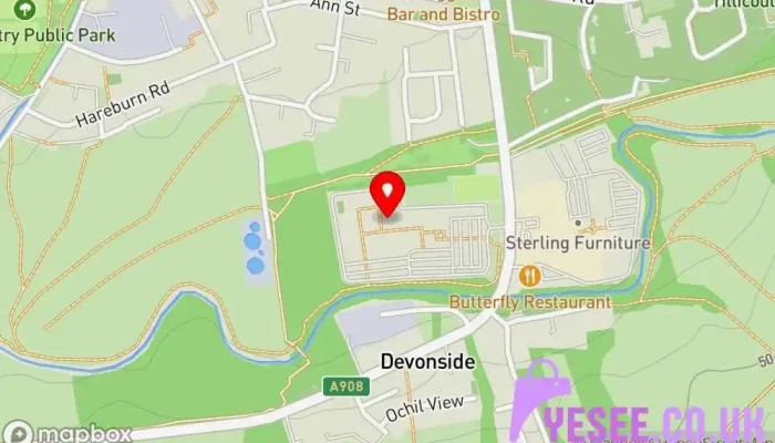 map of Regatta Outdoor clothing and equipment shop, Clothing store in Tillicoultry