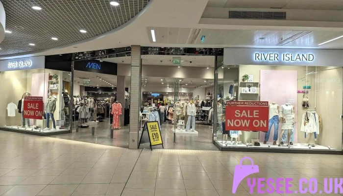 River Island - 45-46 James St